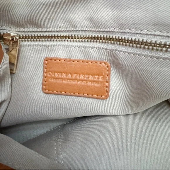 Divina Firenze Straw Drawstring Leather Bucket Crossbody Bag - Picture 5 of 5